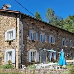Grande Ourse, La Maison Sous Les Etoiles 3* Sembadel