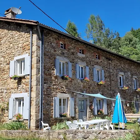 Grande Ourse, La Maison Sous Les Etoiles 3* Sembadel