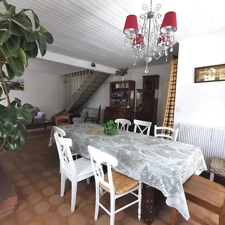 Grande Ourse, La Maison Sous Les étoiles Couette-café